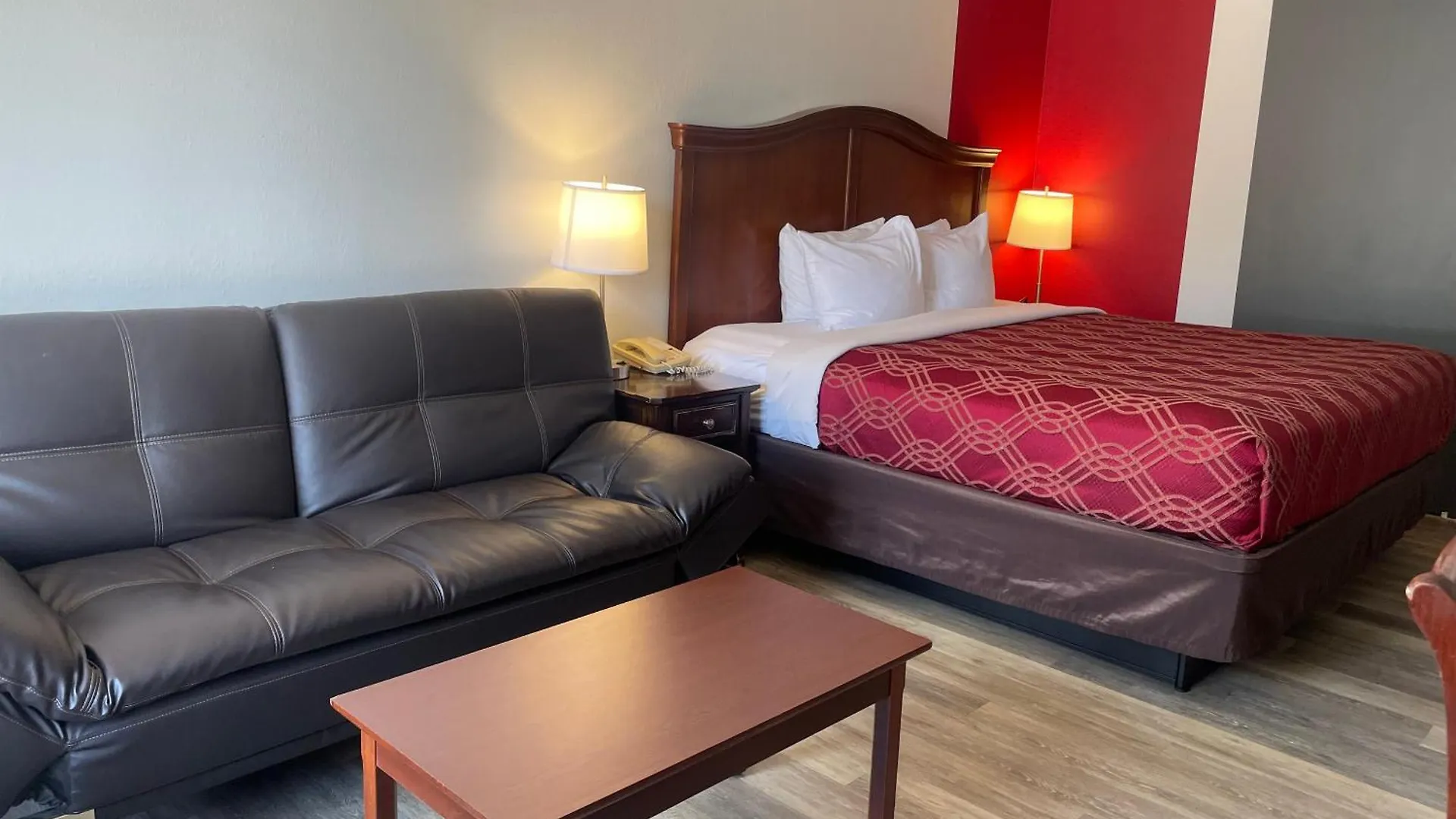 Ramada By Wyndham Theatre District * Branson
