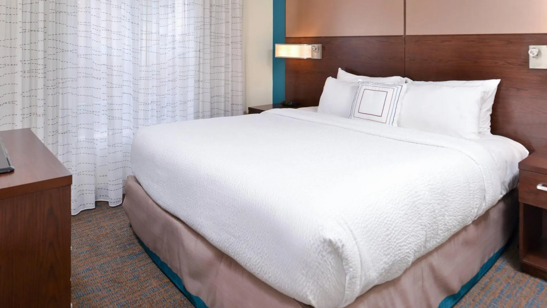 Hotel By Marriott 3*