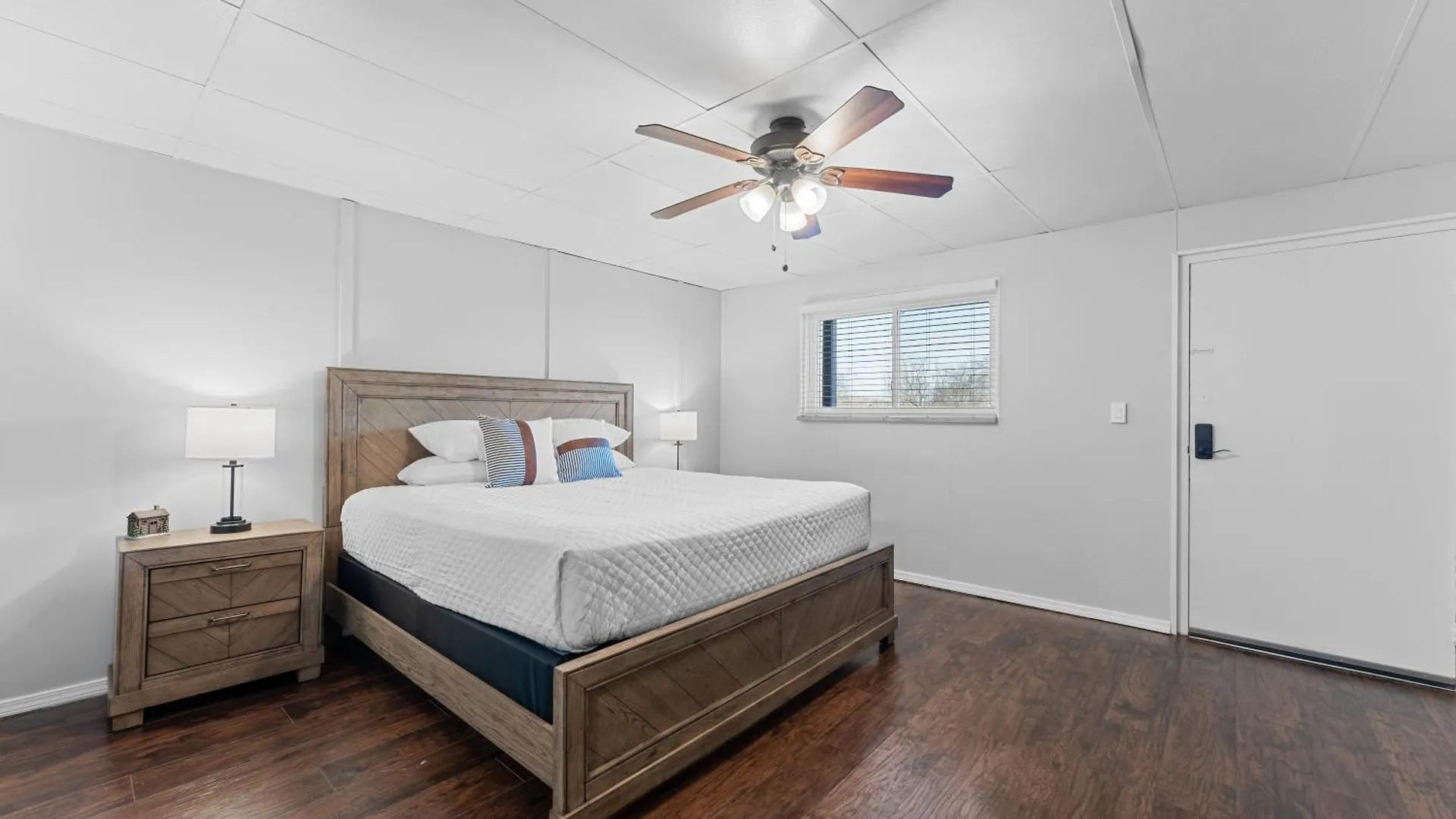 Sc12- Silver Cove 12 Apartment