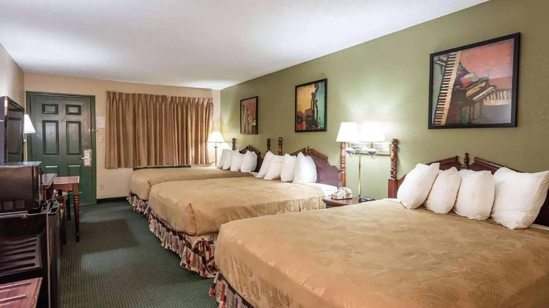 Hotel Angel Near Imax, A Travelodge By Wyndham