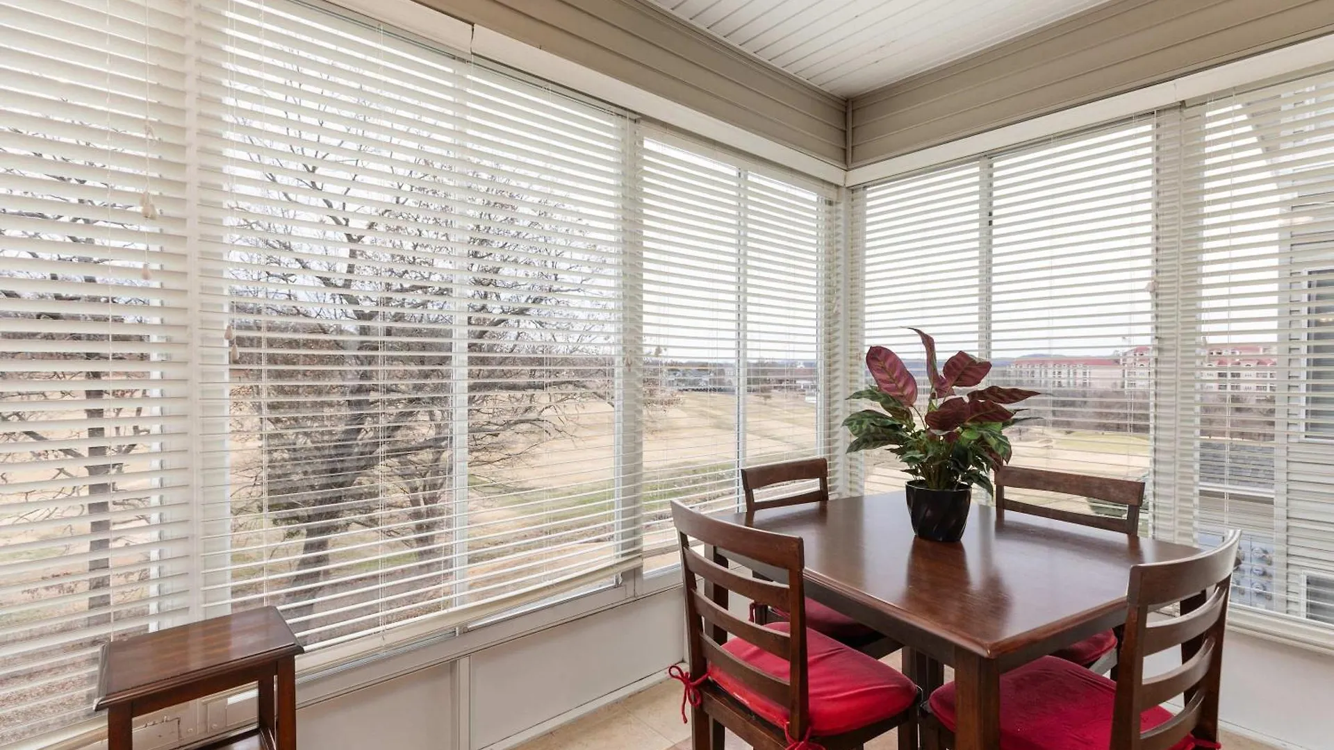 Holiday home Greenside Hideaway - In The Heart Of Branson