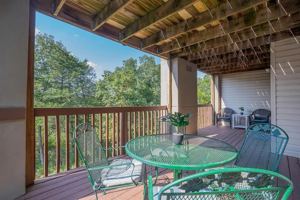 Spring Break Special! No Stairs, By Sdc, On Lake, 2-3 Apartment Branson