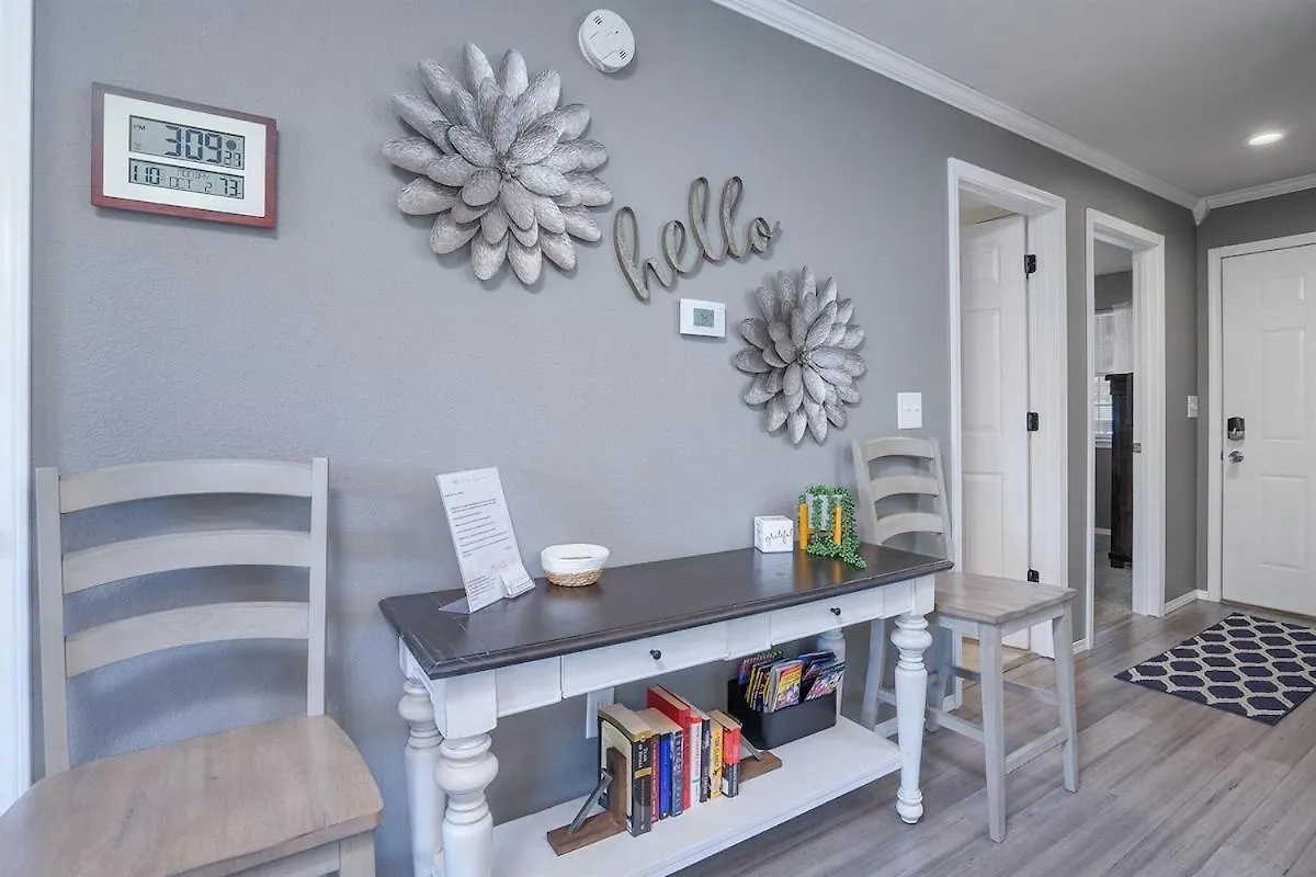 Apartment Spring Break Special! No Stairs, By Sdc, On Lake, 2-3 Branson