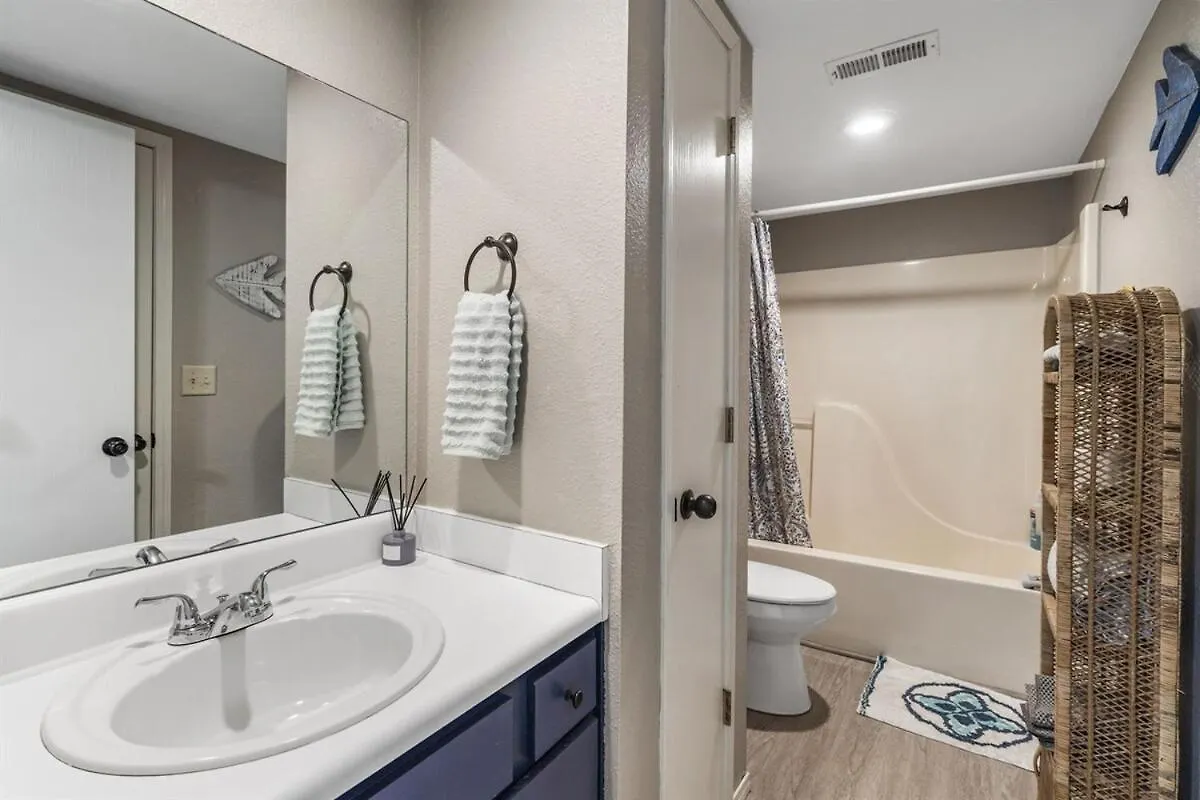 Spring Break Special! No Stairs, View, Sdc, 8-4 Apartment Branson