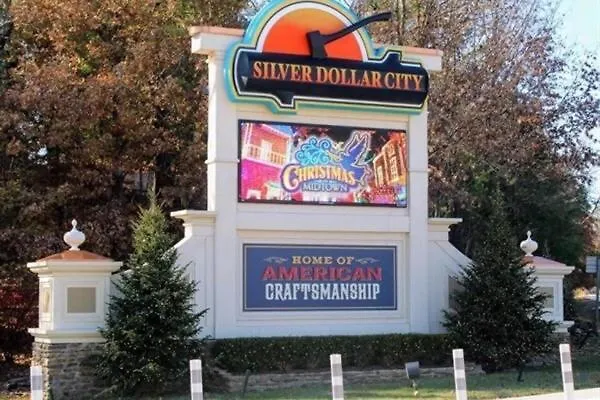 Spring Break Special! View, By Sdc, Deck, 5-5 * Branson