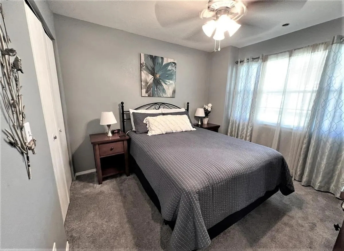 Apartment Spring Break Special! No Stairs, By Sdc, Deck 39-3