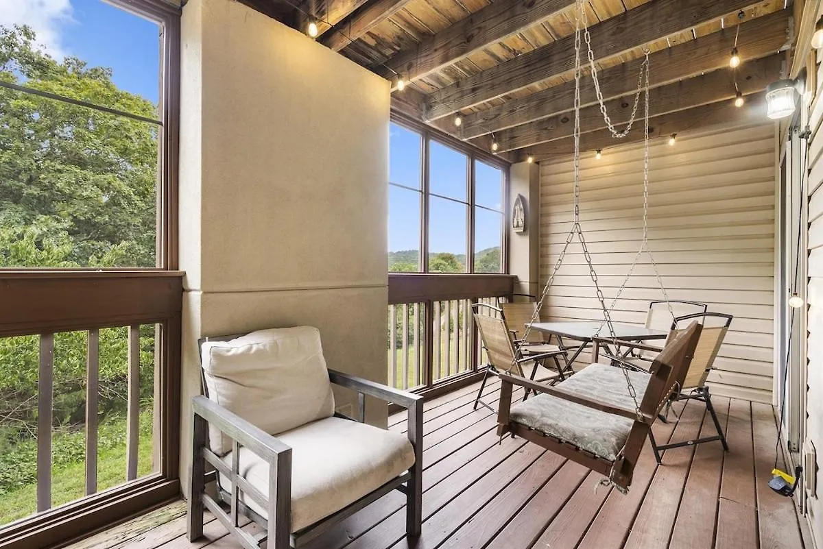 Spring Break Special! Screened Porch By Sdc 26-1 Branson