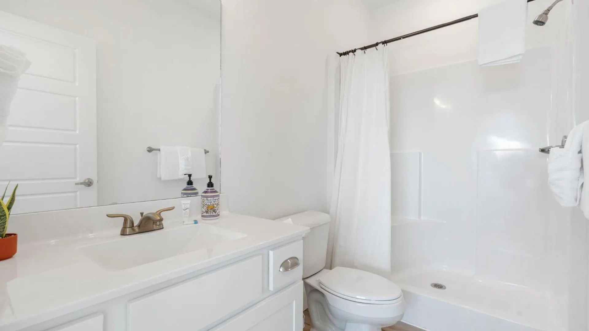 Pvt Outdoor Pool-hot Tub-cmty Amenities-multiple Arcades-free Attraction Tickets *