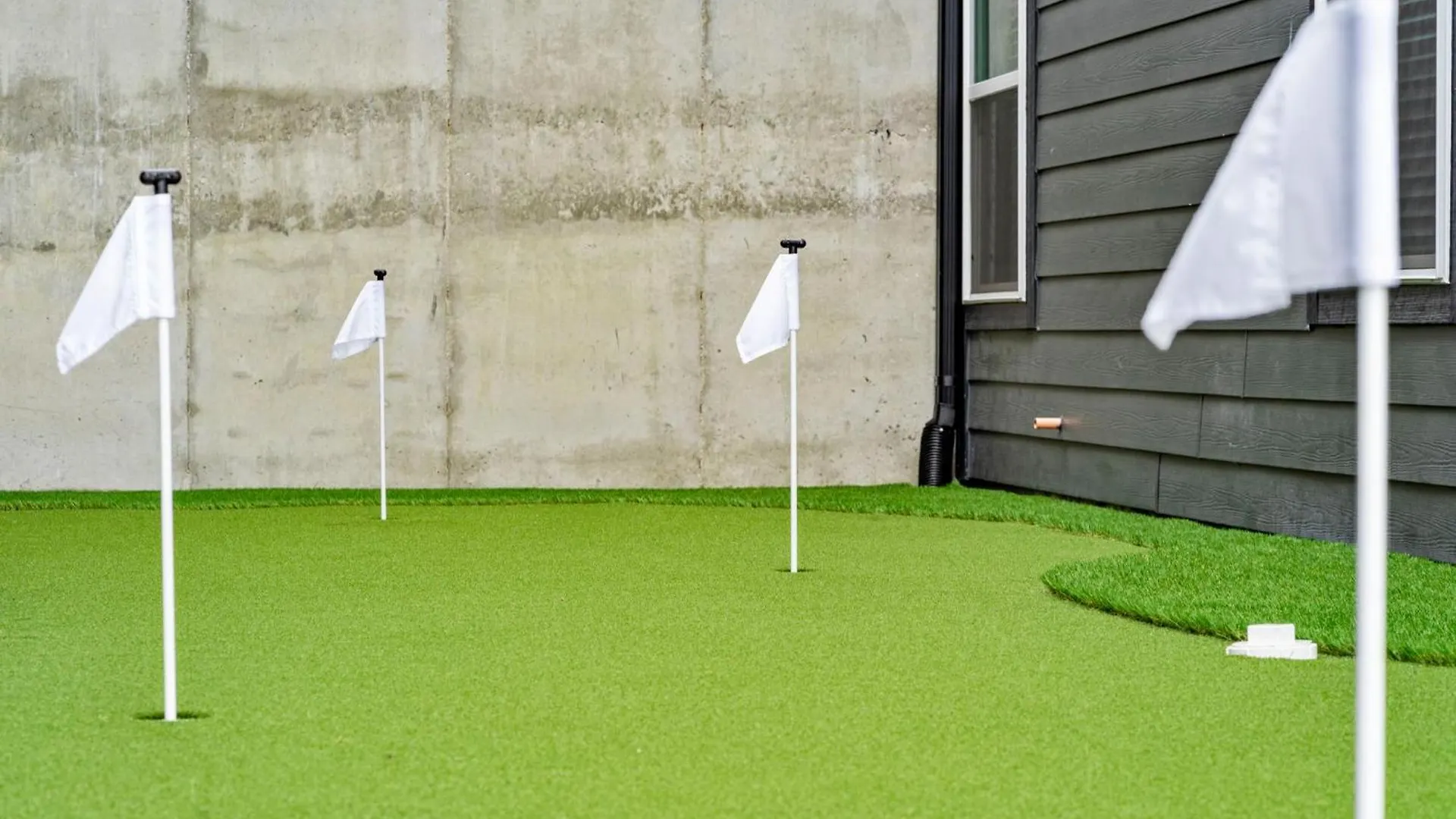 Putting Green-table Rock View-$400 Of Free Tickets-super Location-hot Tub! *