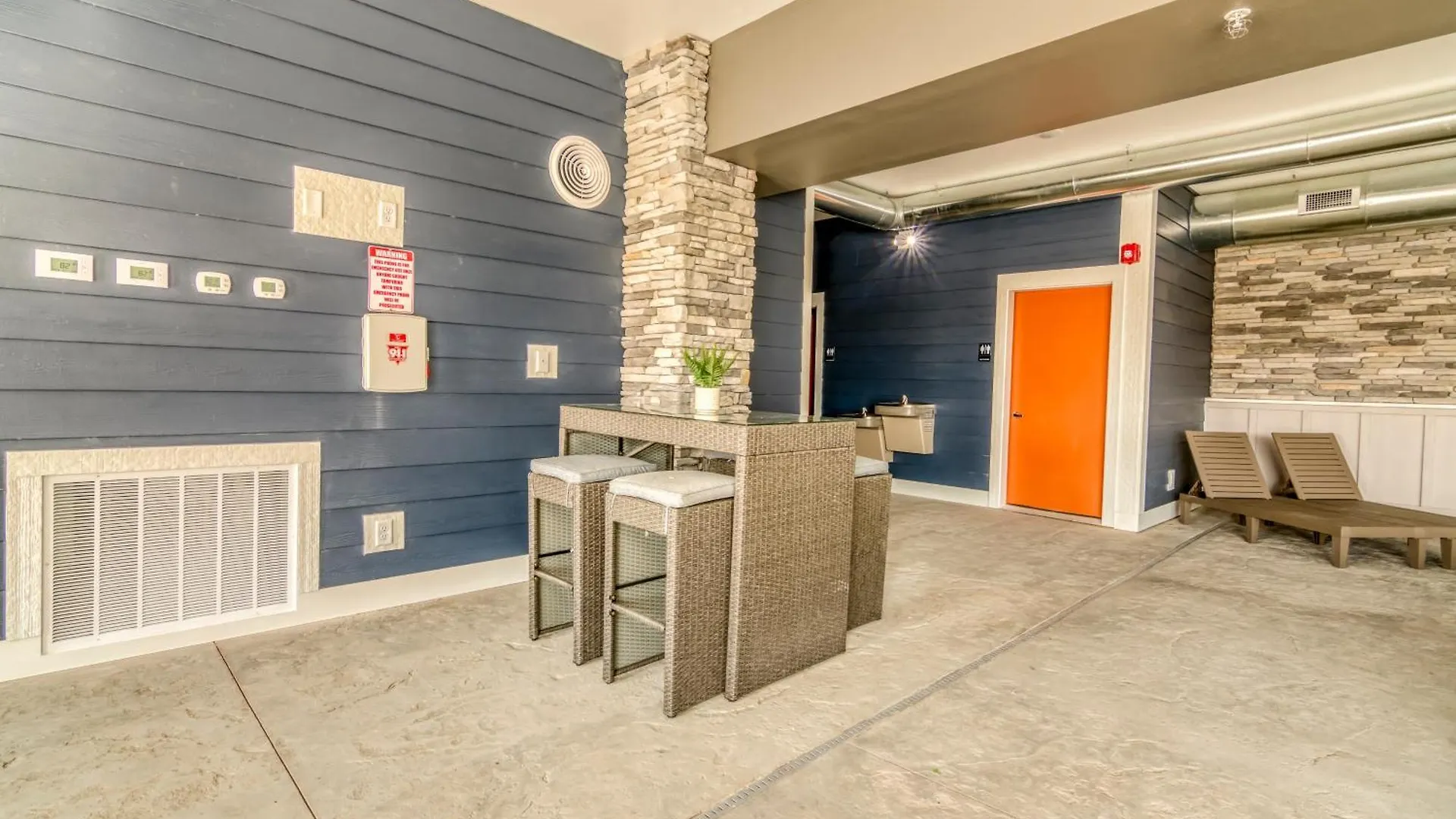 Pvt Outdoor Pool-multiple Arcades-pvt Hot Tub-free Attraction Tickets-firepit-lake View *
