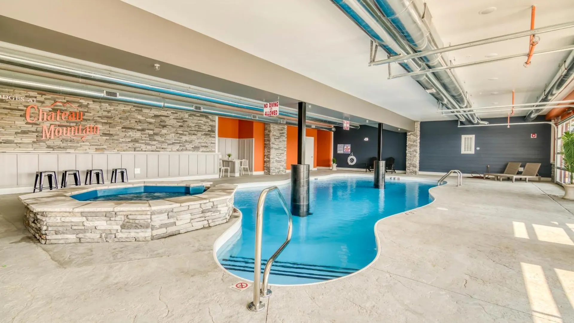 Pvt Outdoor Pool-multiple Arcades-pvt Hot Tub-free Attraction Tickets-firepit-lake View Branson