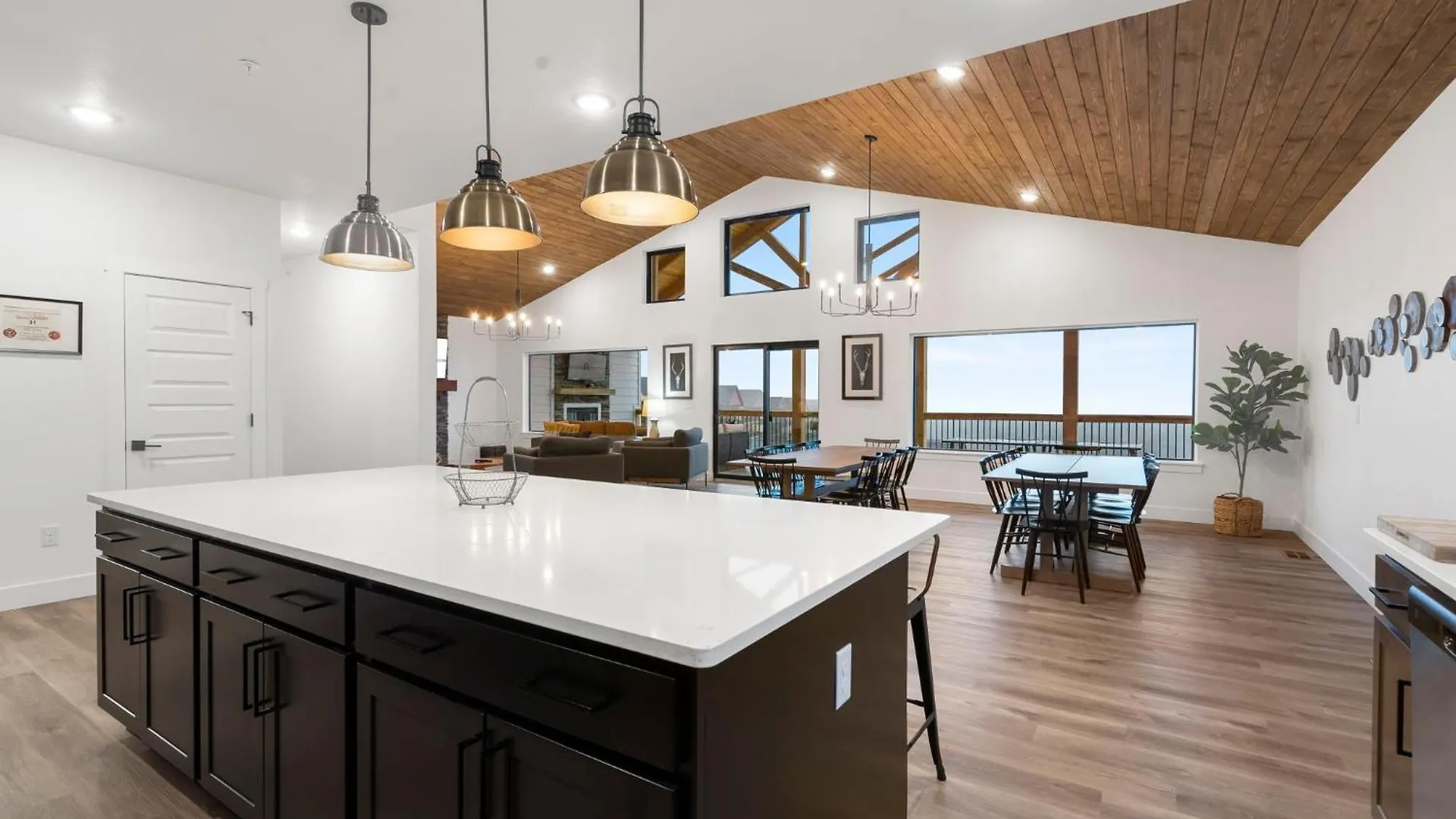 Modern 3 Bedroom Hébergement de vacances