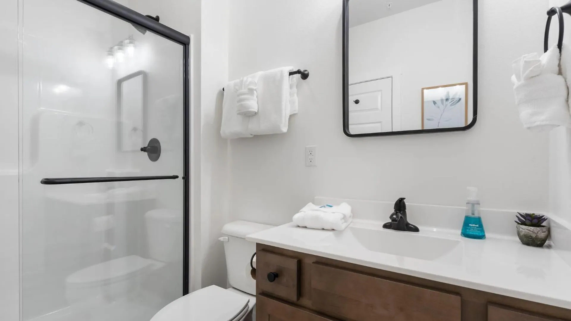 Gorgeous Views, $400 Daily Local Activities, Community Amenities, Near Sdc! Nyaraló *