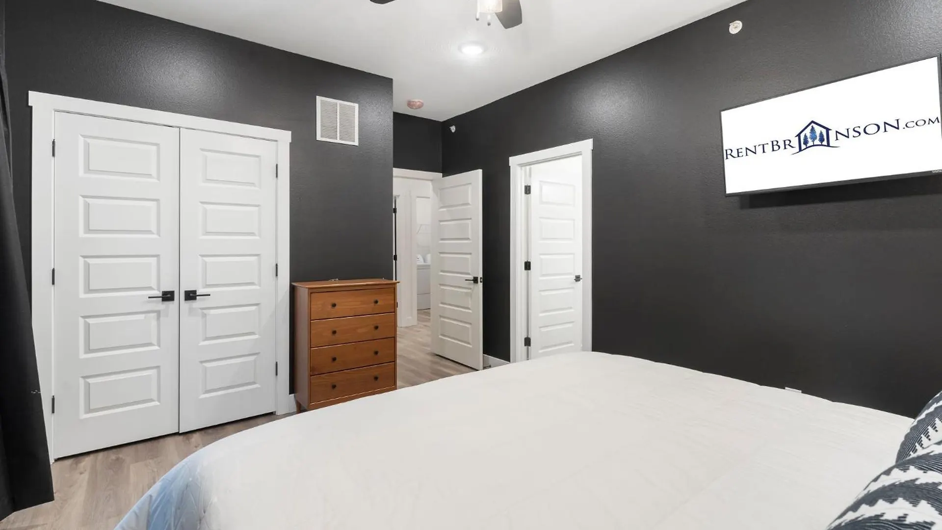 Nyaraló Gorgeous Views, $400 Daily Local Activities, Community Amenities, Near Sdc!