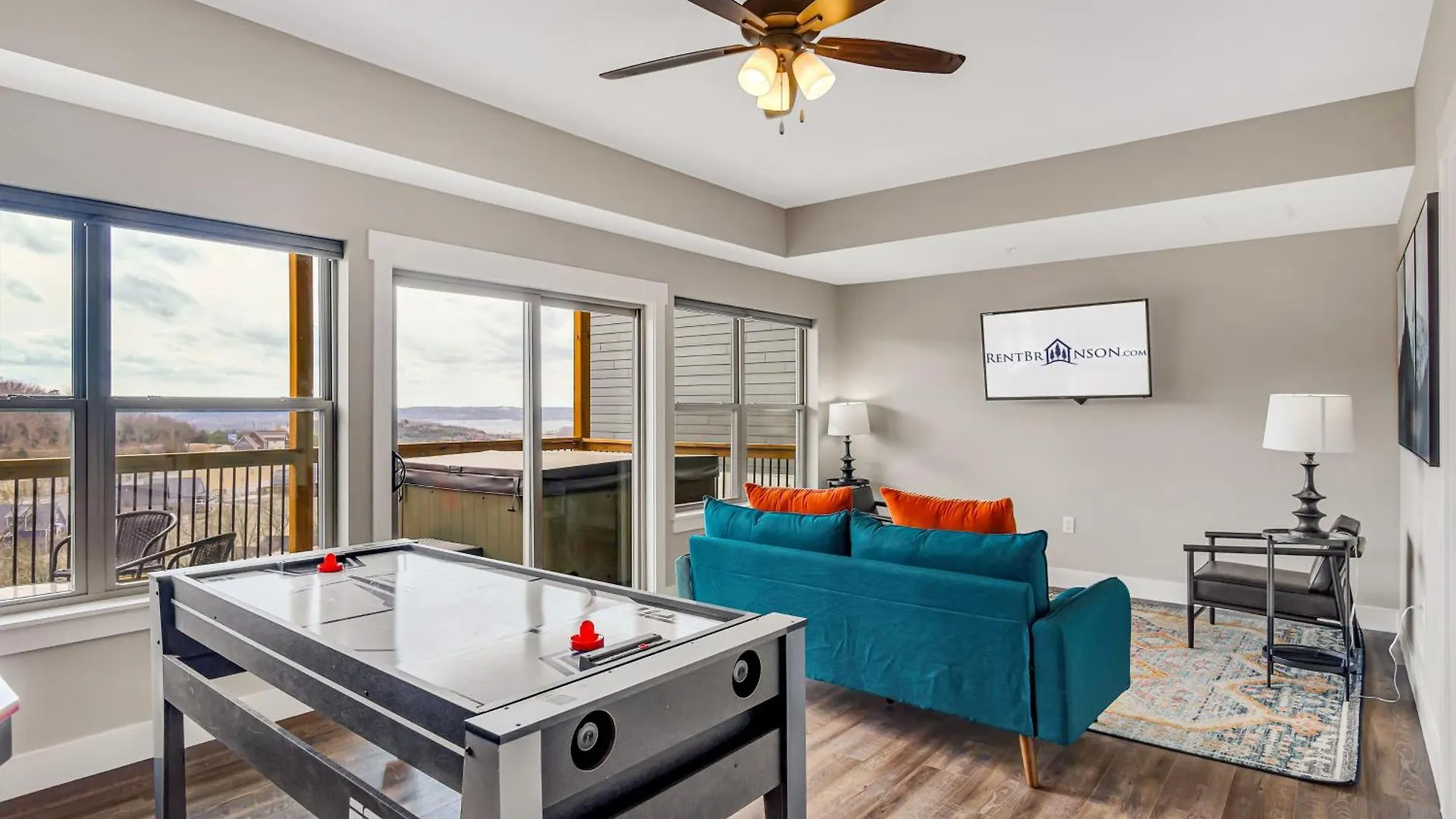 Modern Costal 3 Bedroom Branson