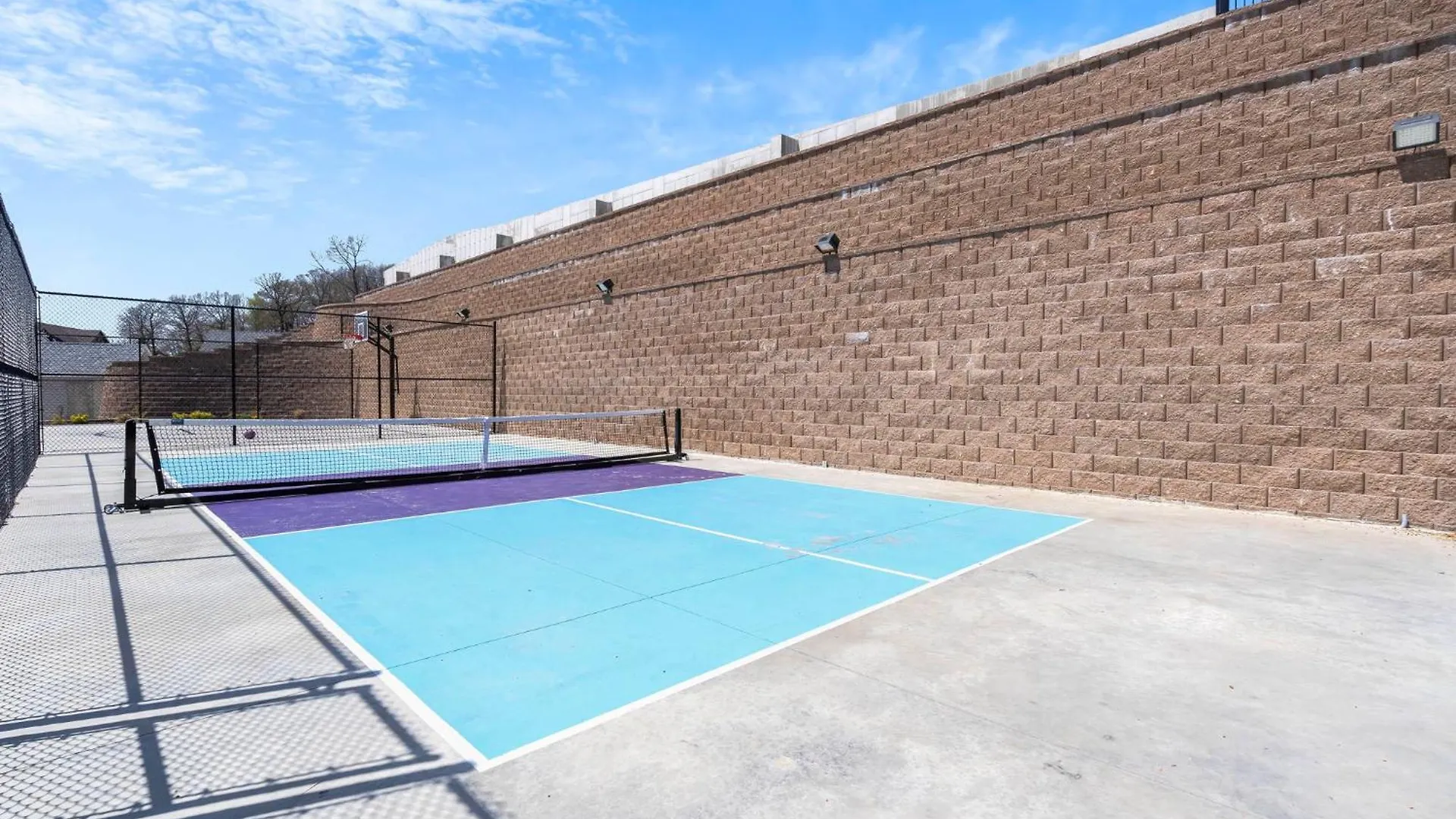 Holiday home Pvt Indoor Pool-basketball Court-theatre & Hot Tub-games-sleeps 46-table Rock View-free Tickets