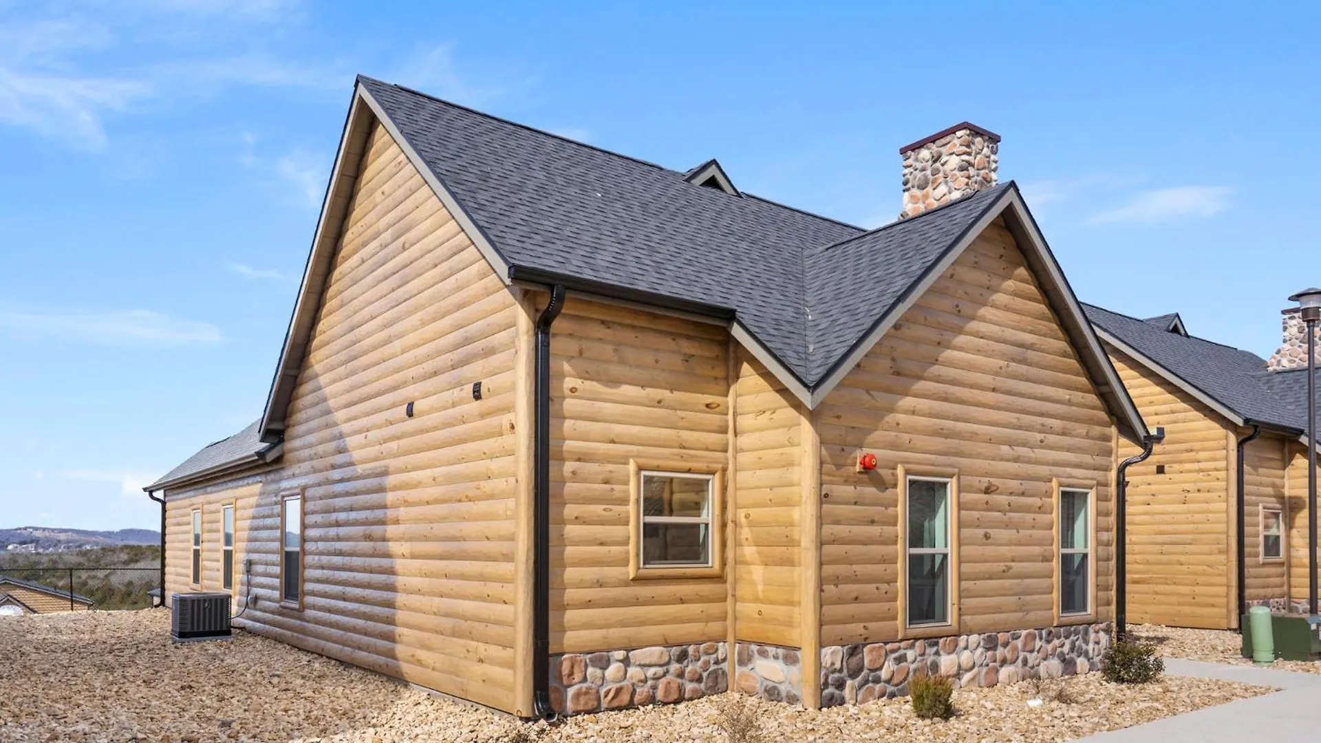 Tatil Evi New Log With Ozark Sunset Views, $400 Daily Activities Included, Pickleball Branson