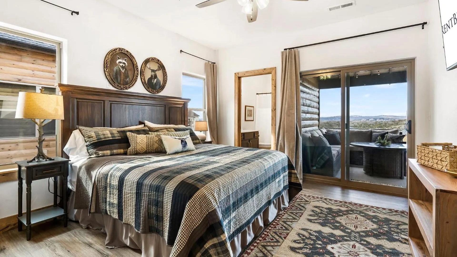 New Log With Ozark Sunset Views, $400 Daily Activities Included, Pickleball * Branson