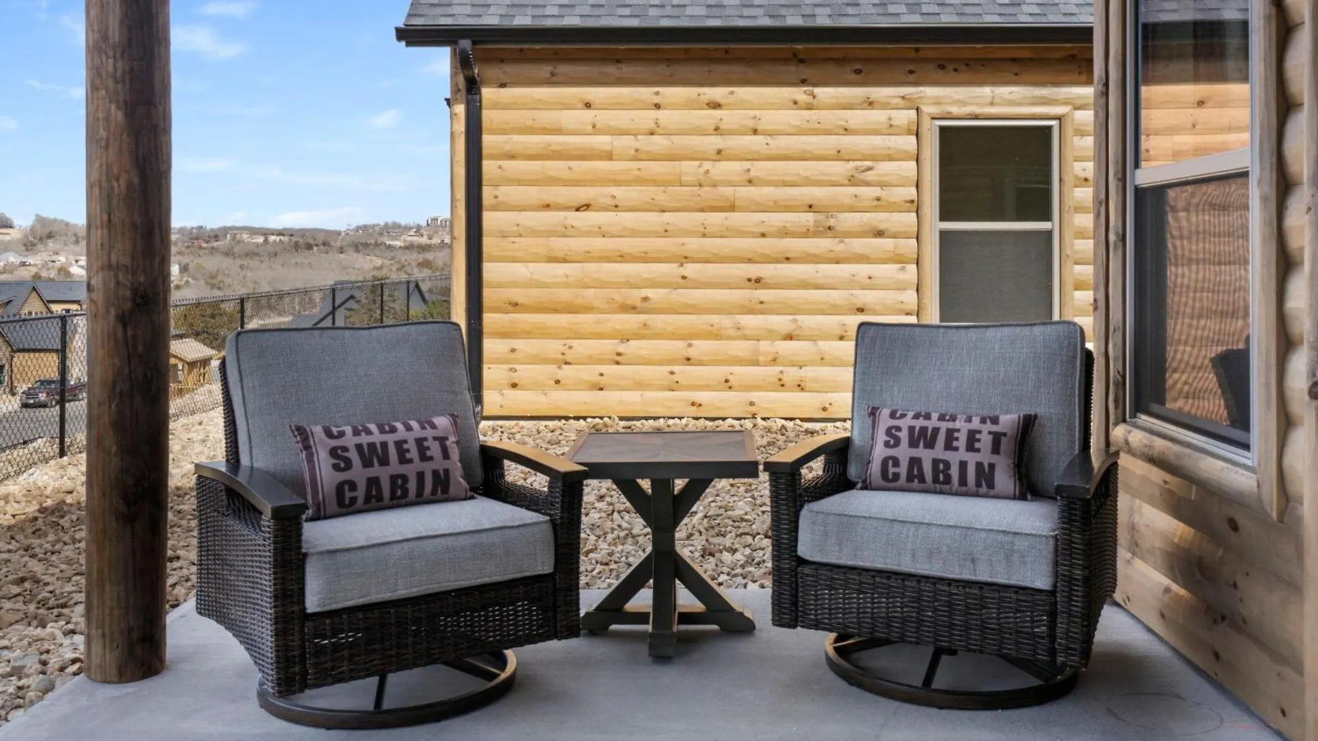 New Log With Ozark Sunset Views, $400 Daily Activities Included, Pickleball Tatil Evi Branson