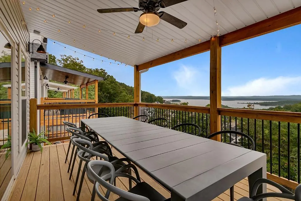 Therapy 2 Bedroom Holiday home *