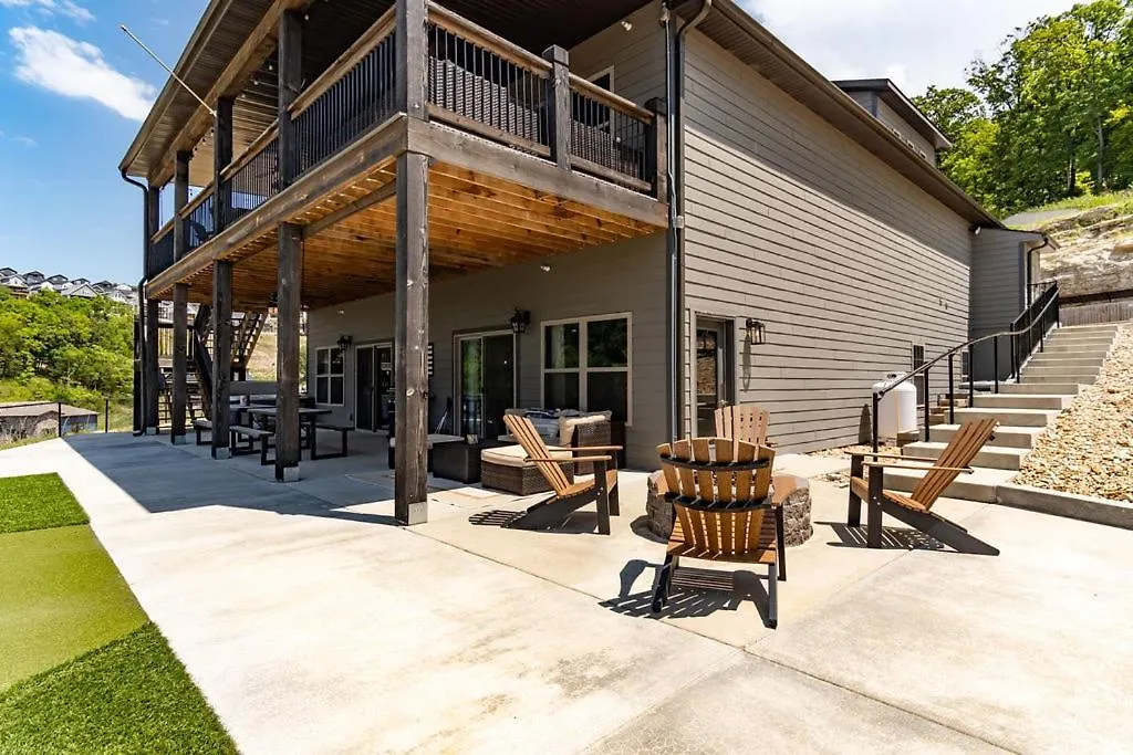 Lakeview * Branson