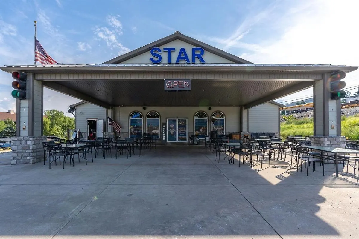 Fall Creek 34-7, Screened Porch, Pet Friendly, Great Location * Branson