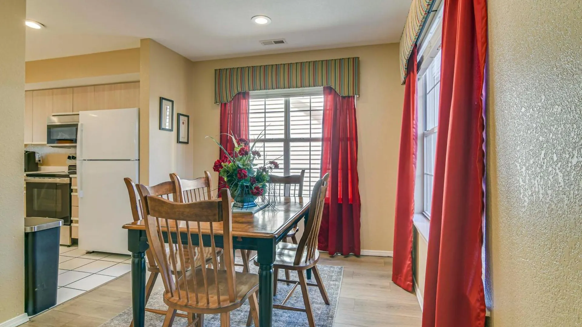 Apartamento Sunroom With Golf Views Condo!
