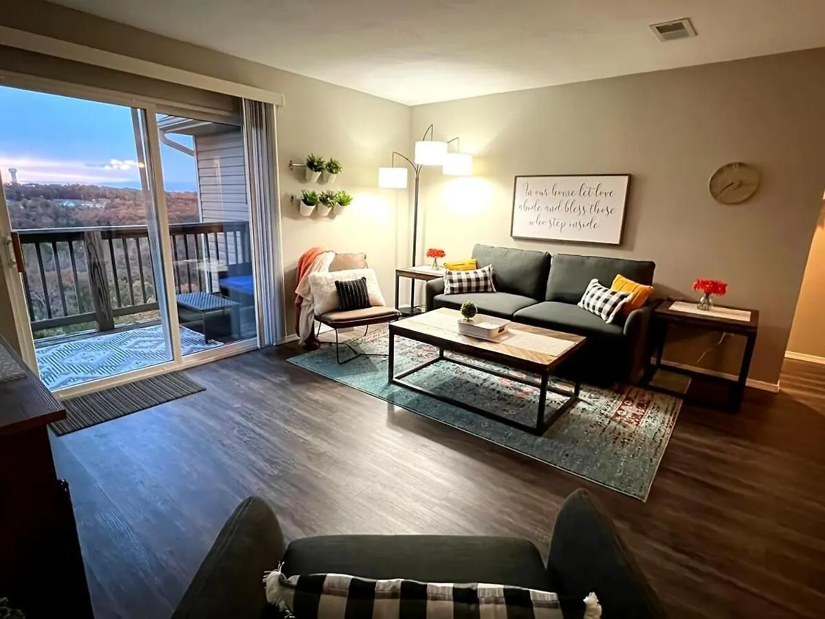 Apartment Spring Break Special! Between Strip & Sdc, 2903-6 *