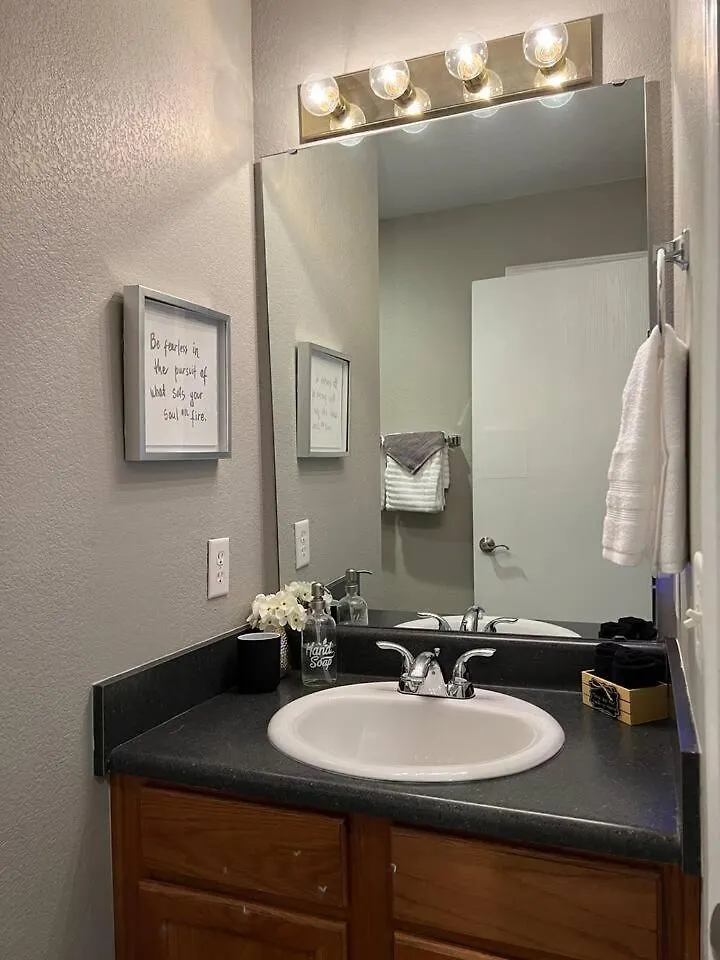 Spring Break Special! Between Strip & Sdc, 2903-6 Apartment Branson