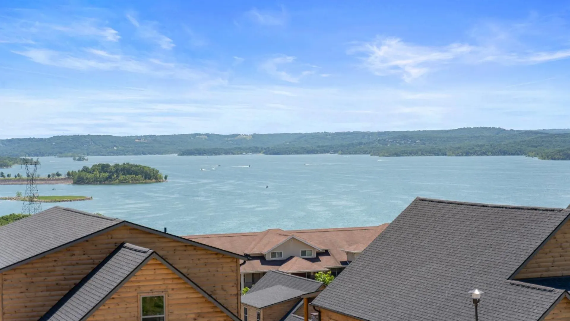 Holiday home Summertime Shores - 137 Branson