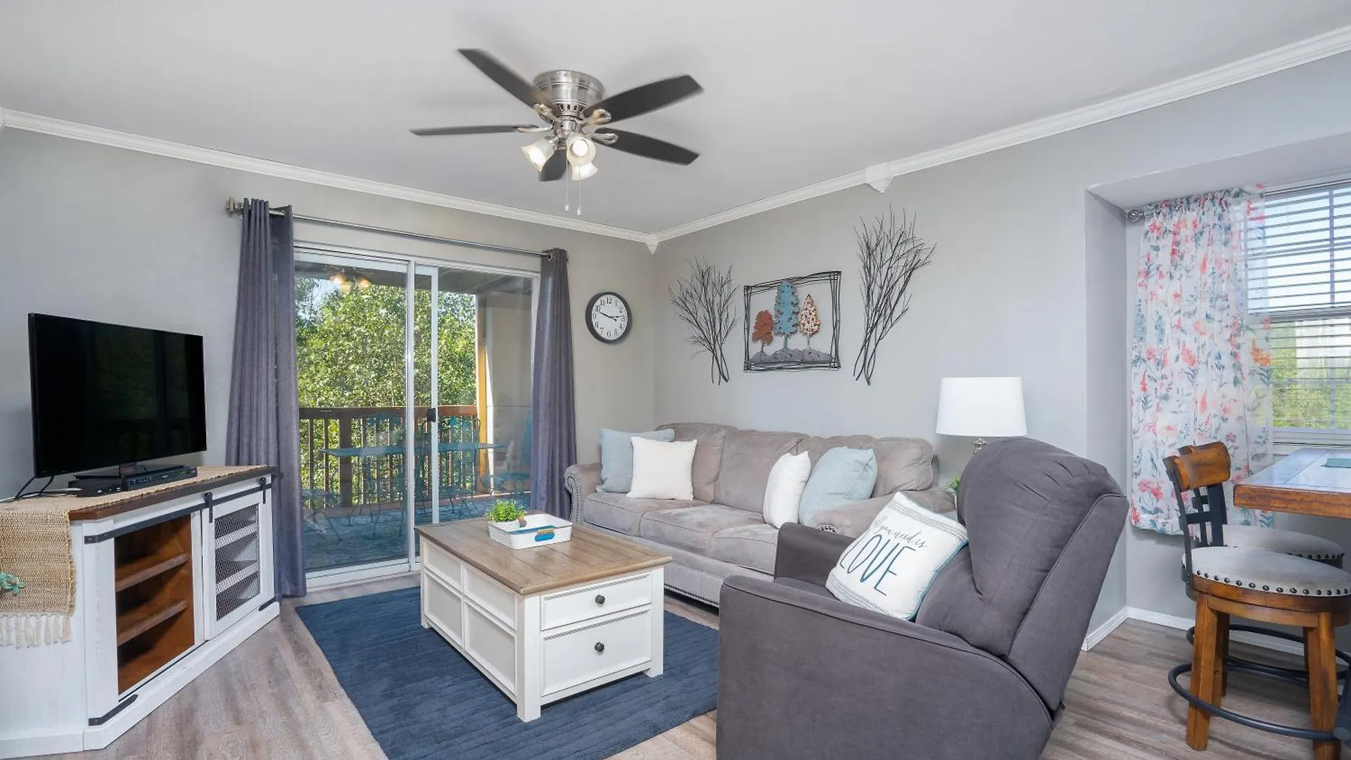 The Cove 13-4 By Sdc, Big Deck, Pool, Hot Tub, By , No Stairs *