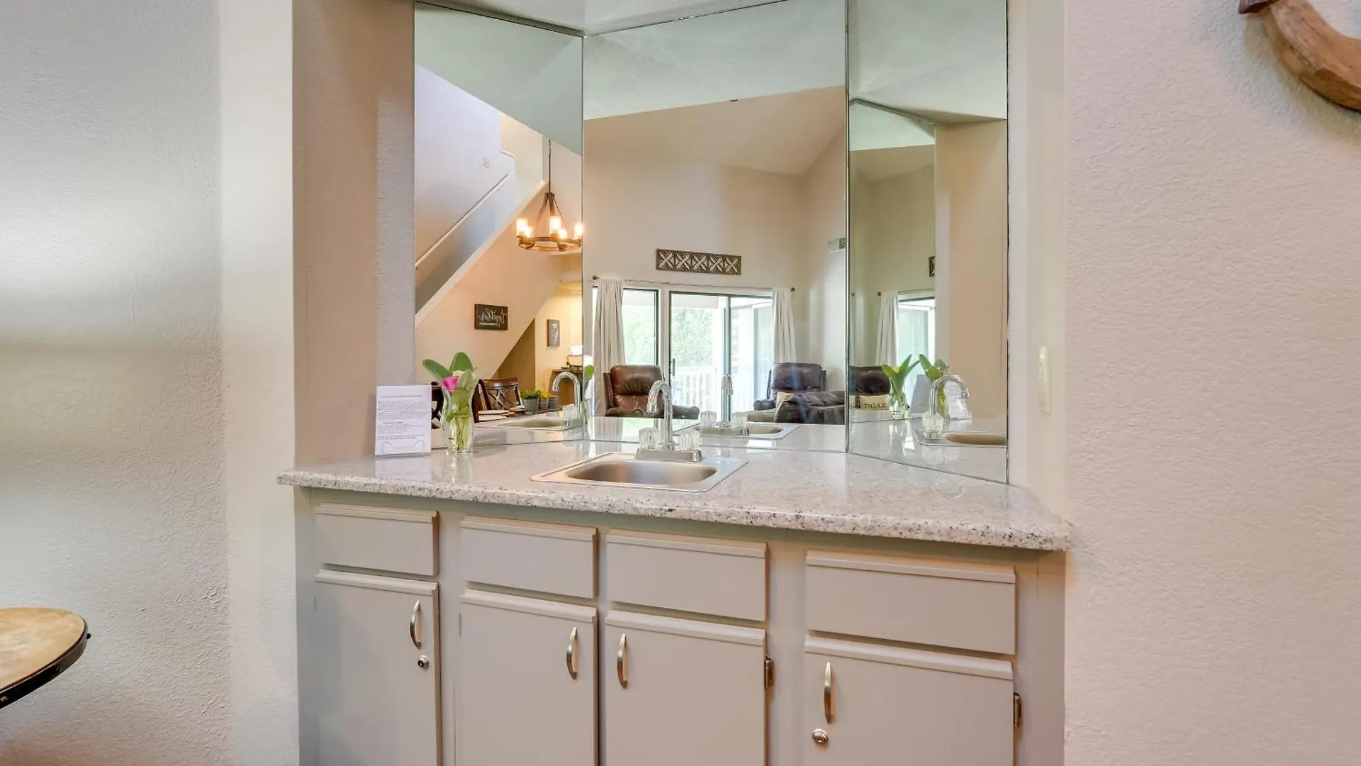 Apartman With Views 5 Mi To Strip! *