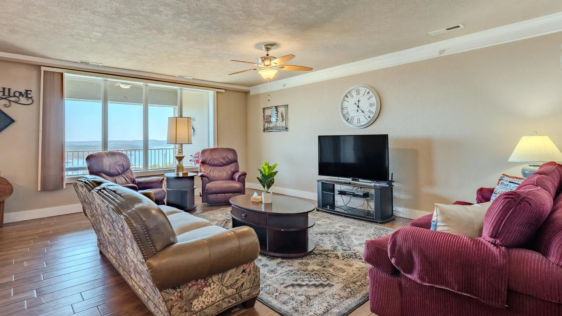 View - Elevator Access - Near Silver Dollar - Free Activity Tickets Included - Th14-20 * Branson