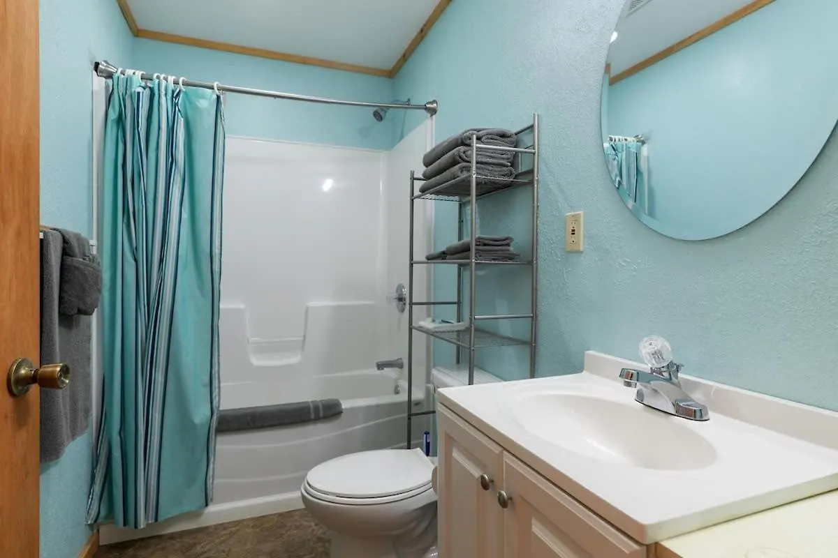 Holiday home Artilla Cove 6 -lake Views- Pool & Hot Tub Branson