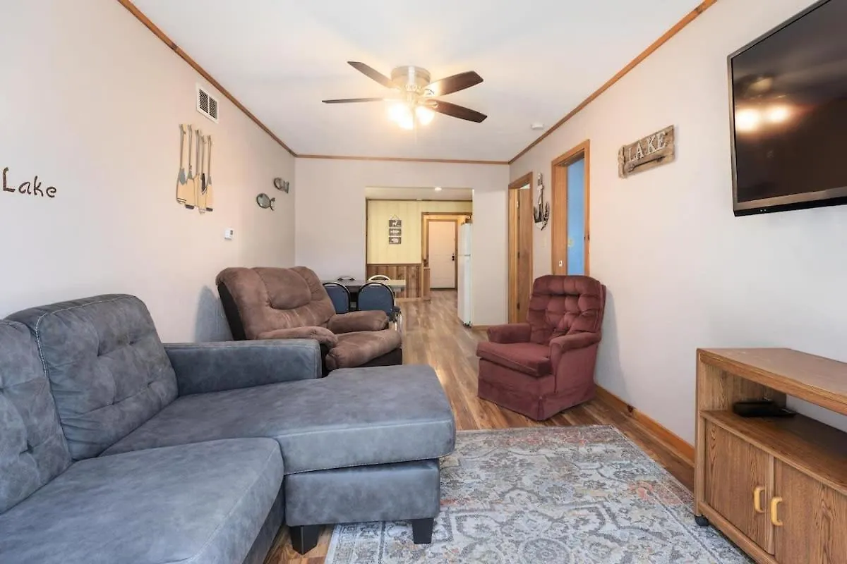 Holiday home Artilla Cove 6 -lake Views- Pool & Hot Tub *