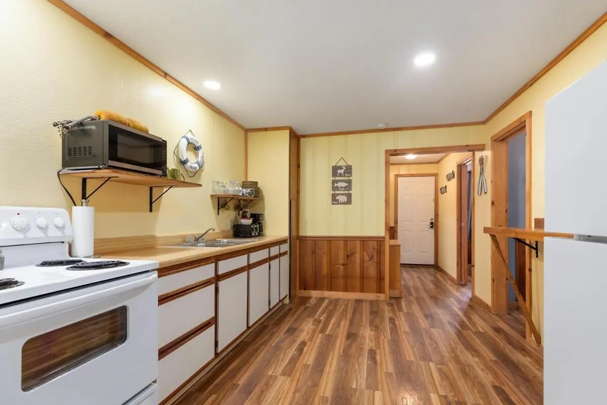 Artilla Cove 6 -lake Views- Pool & Hot Tub Holiday home Branson