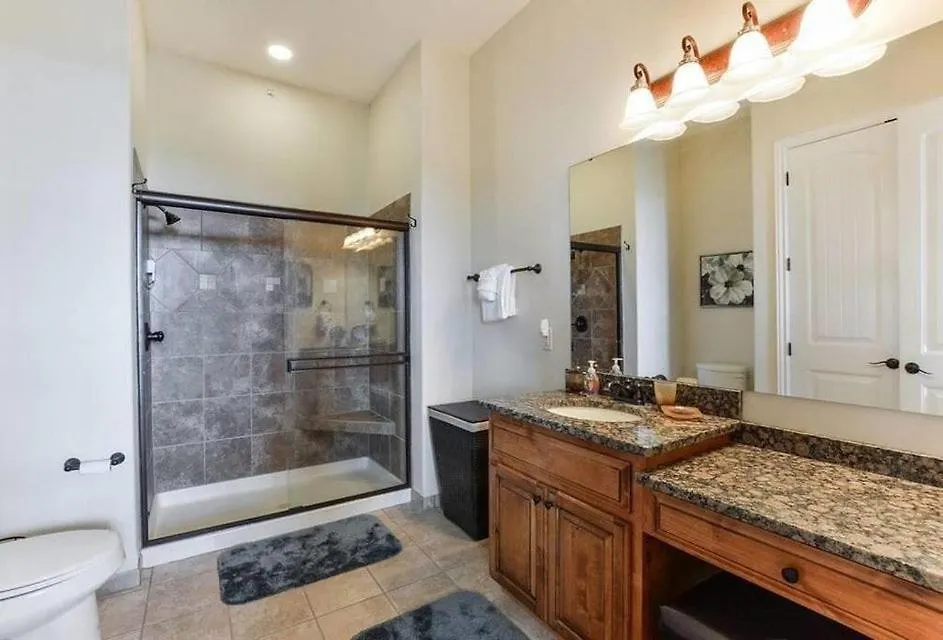 Penthouse Lakeview Haven *