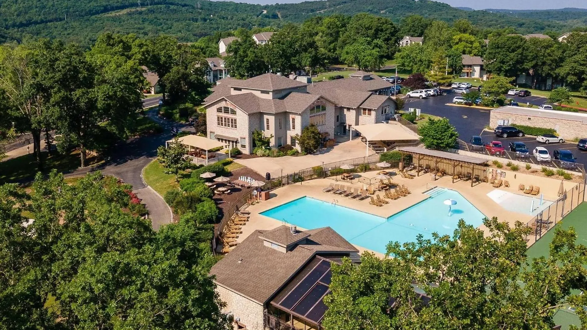 Indoor Pool/bunk/2 King/arcade/foosball/hot Tub! Apartment