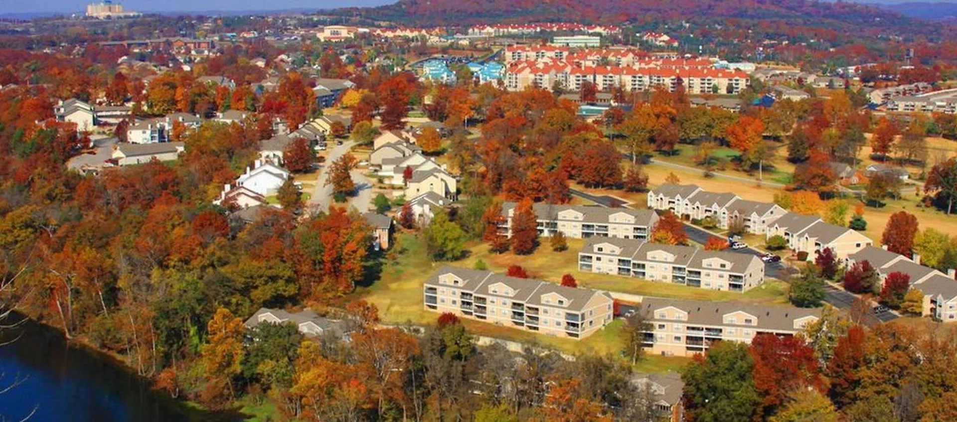 Walkin/pools/hot Tub/golf Front/lake Beauty Apartment *