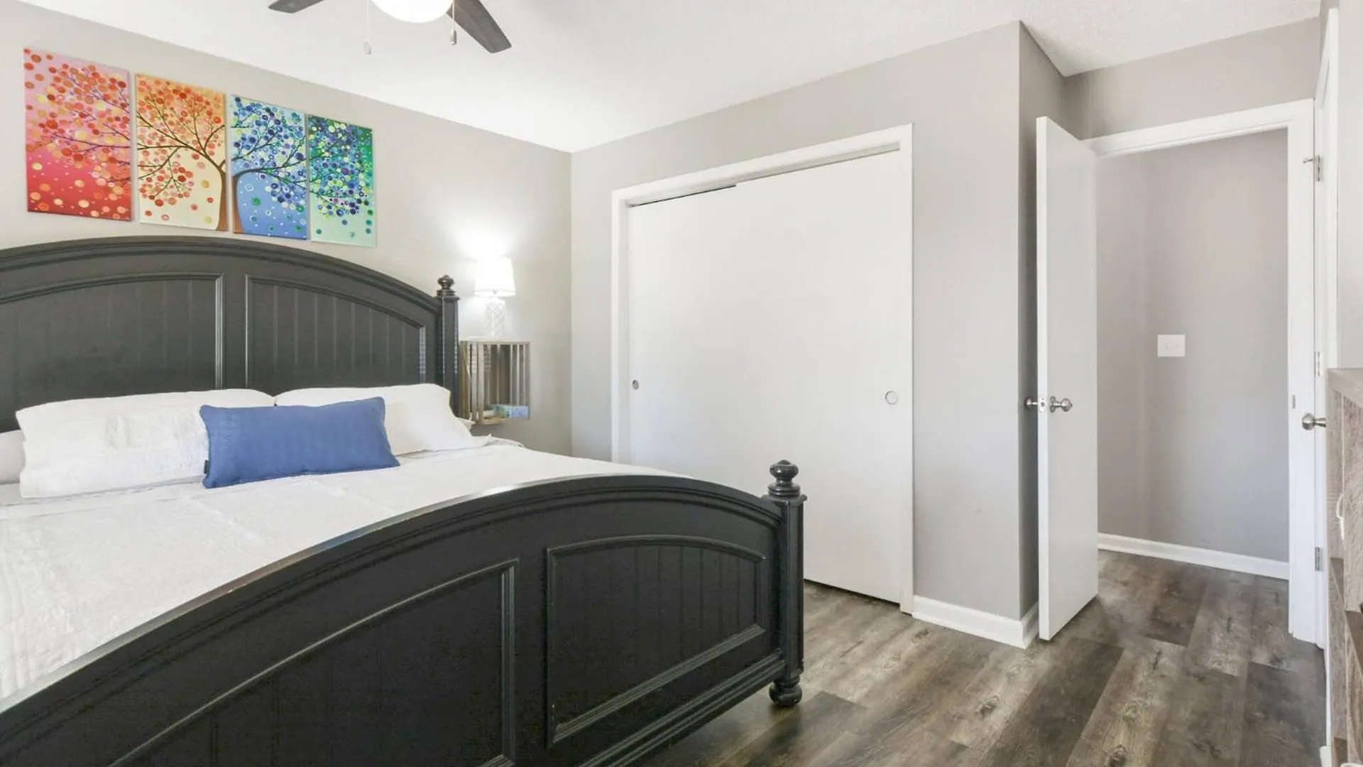 Apartment Walkin/pools/hot Tub/golf Front/lake Beauty