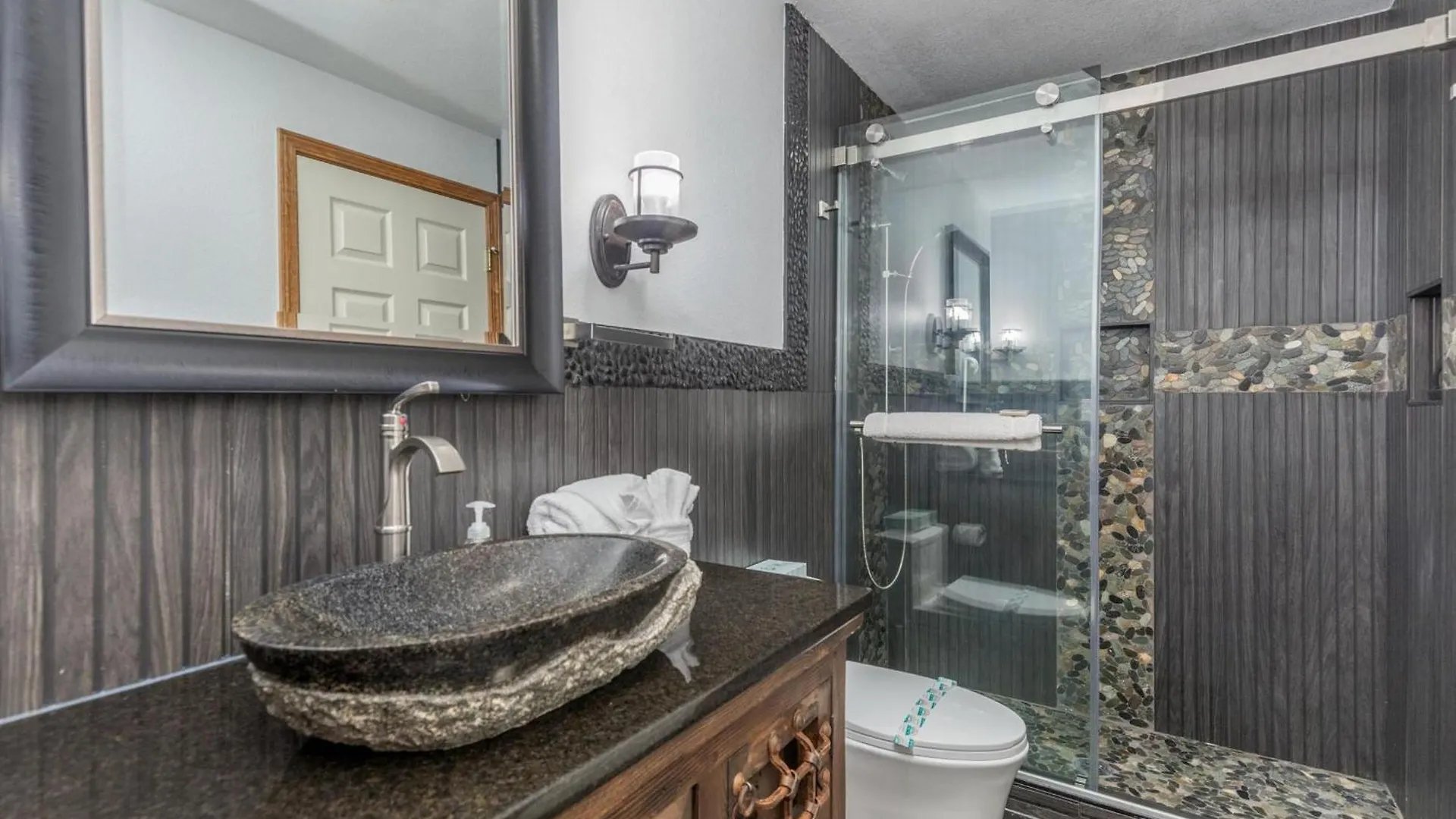 2br Village At Indian Point 1104 Near Sdc - Free Tickets Daily Up To $500 Branson
