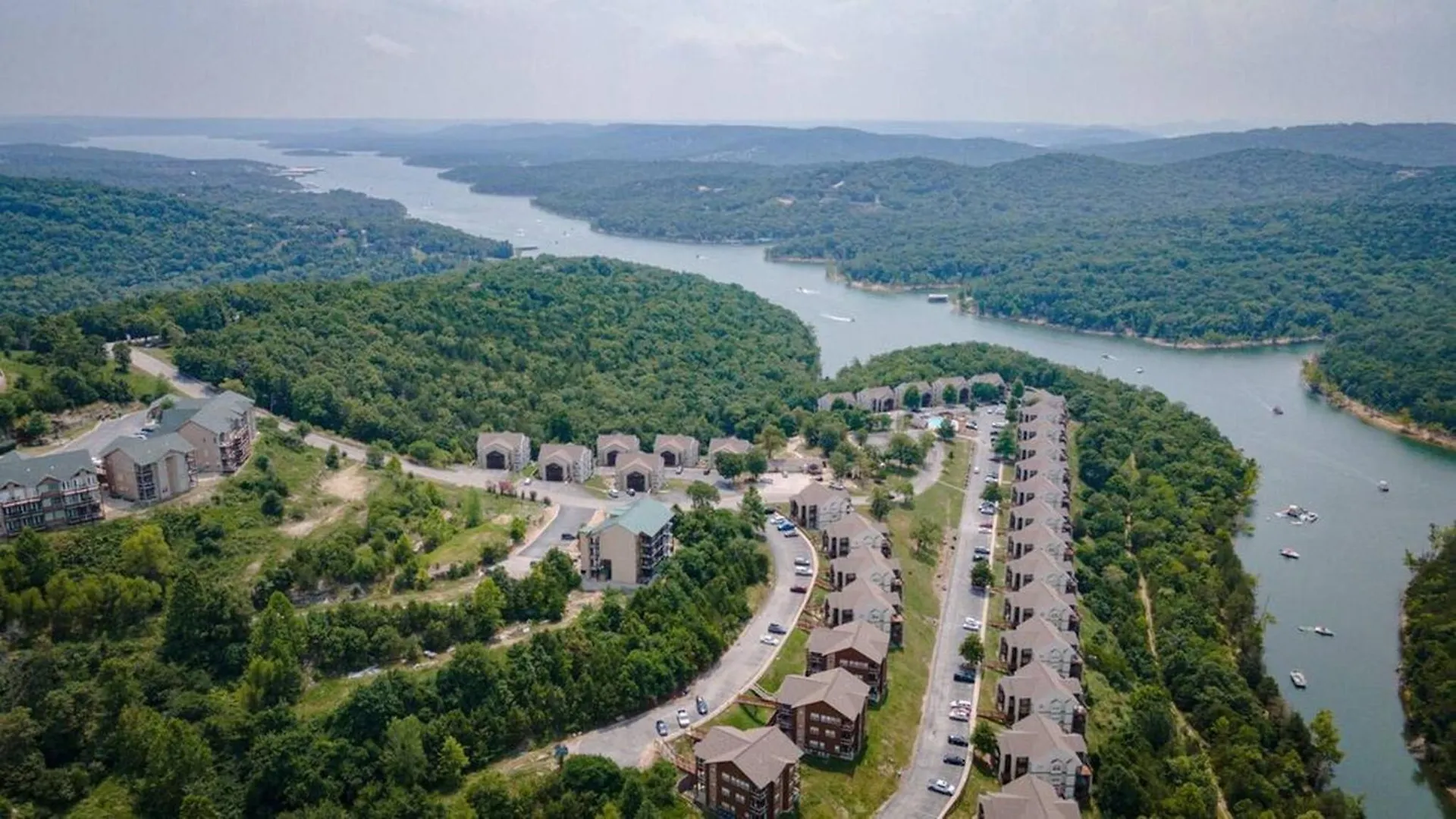 Gorgeous Lake/mtn Views, Walk To Lake, Sdc Close! * Branson