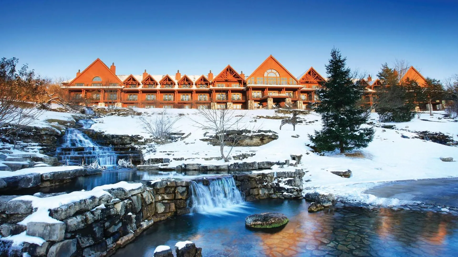 Thousand Hills Golf View Walkin With Elevator And Close To 76 * Branson