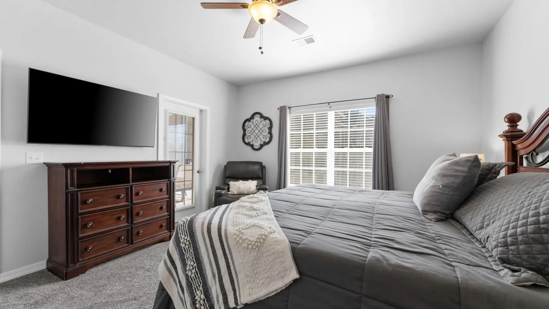 Thousand Hills Golf View Walkin With Elevator And Close To 76 Apartman Branson
