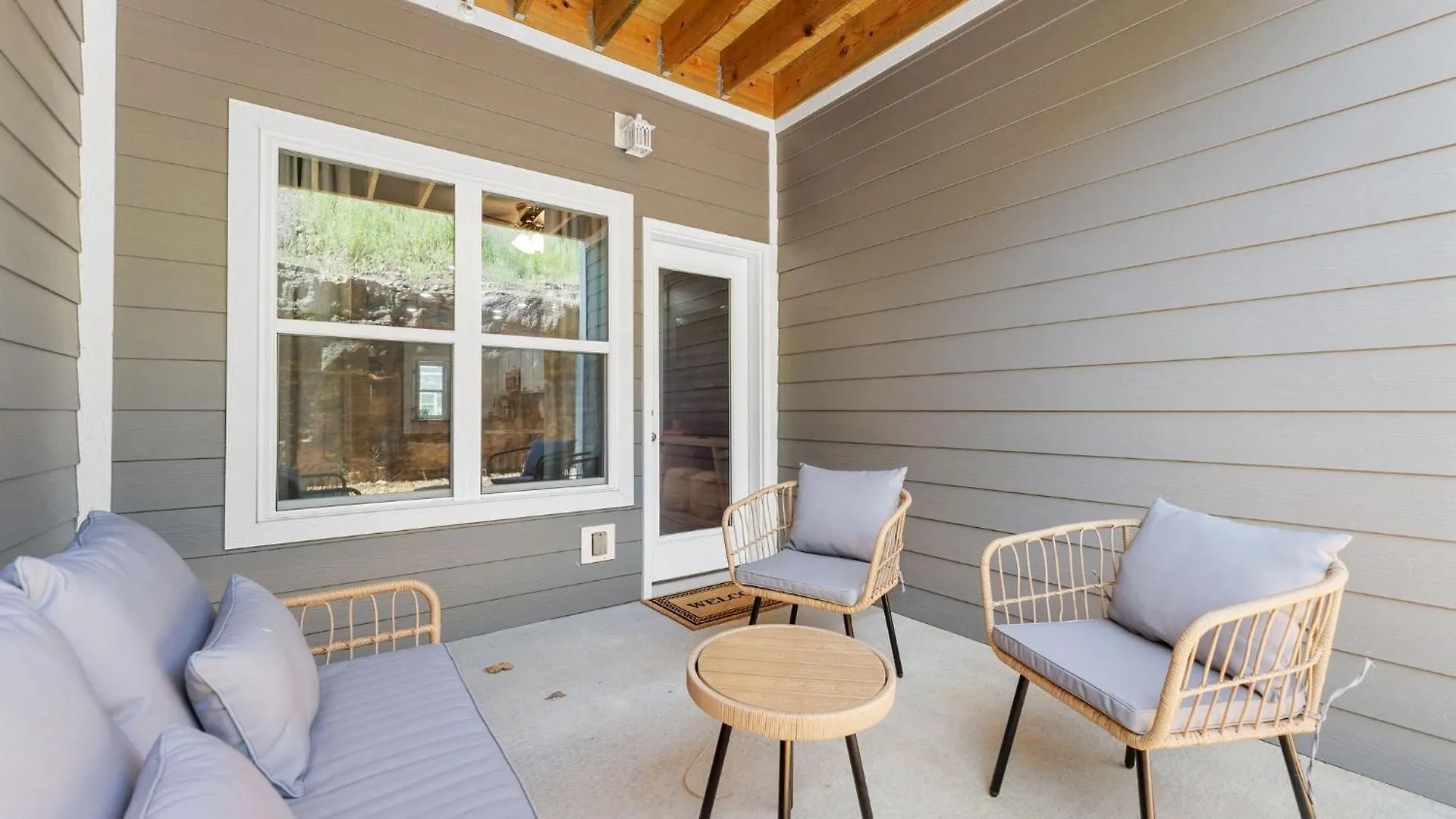 New! - Walk-in Sleeps 8 Appartement Branson
