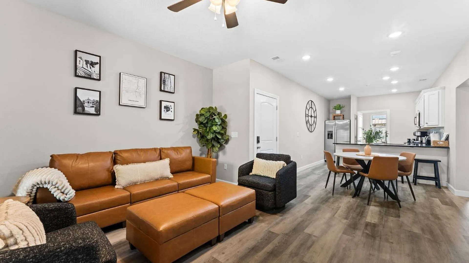 New! - Walk-in Sleeps 8 Branson