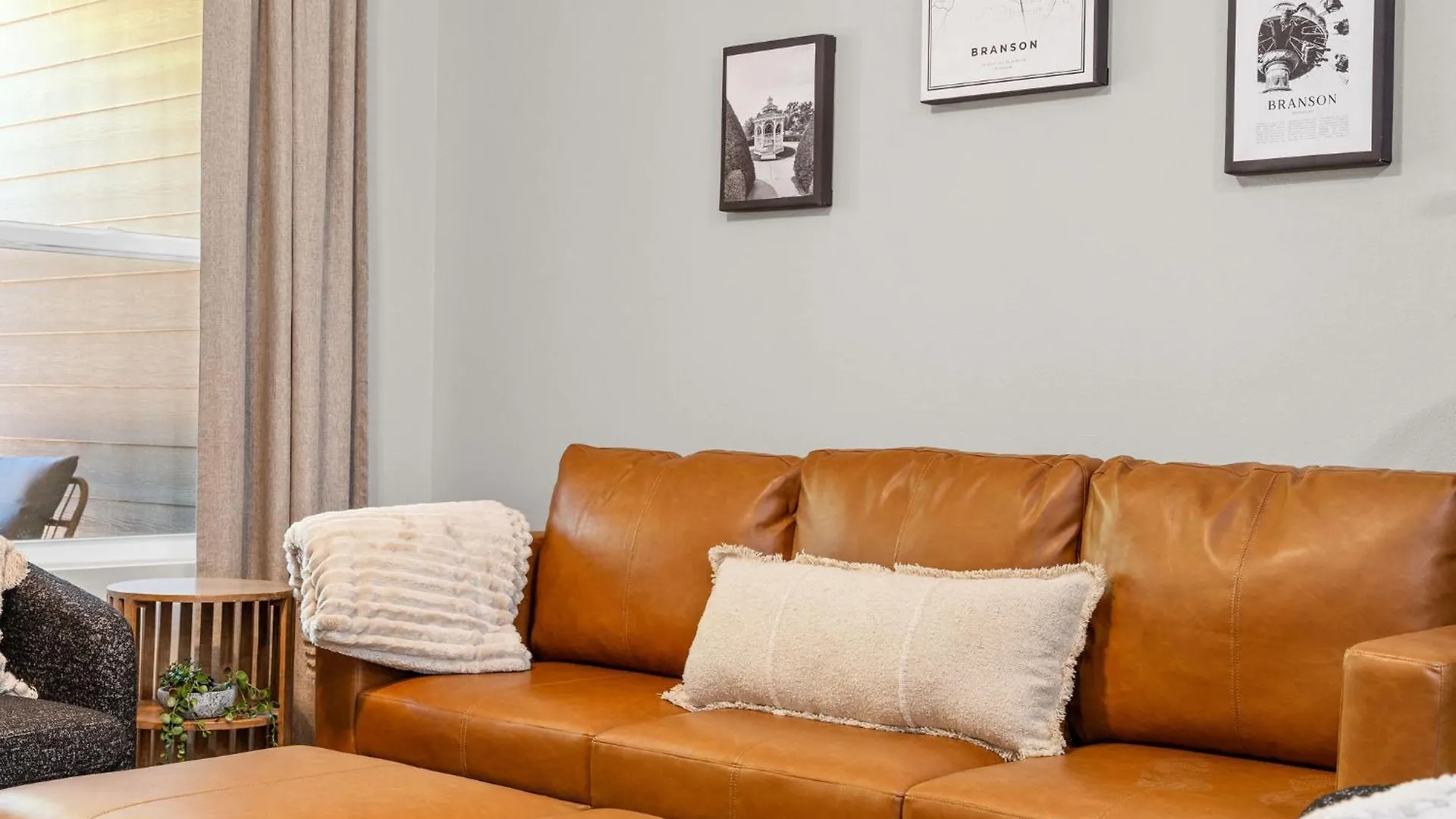 Appartement New! - Walk-in Sleeps 8