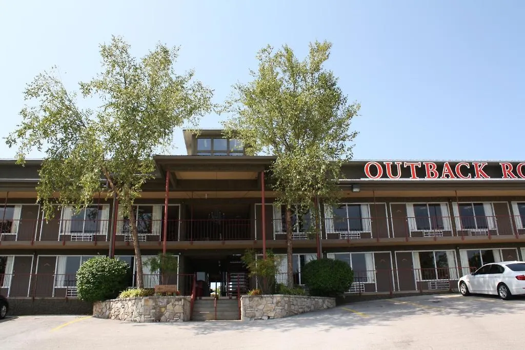 Hotel Outback Roadhouse & 2*