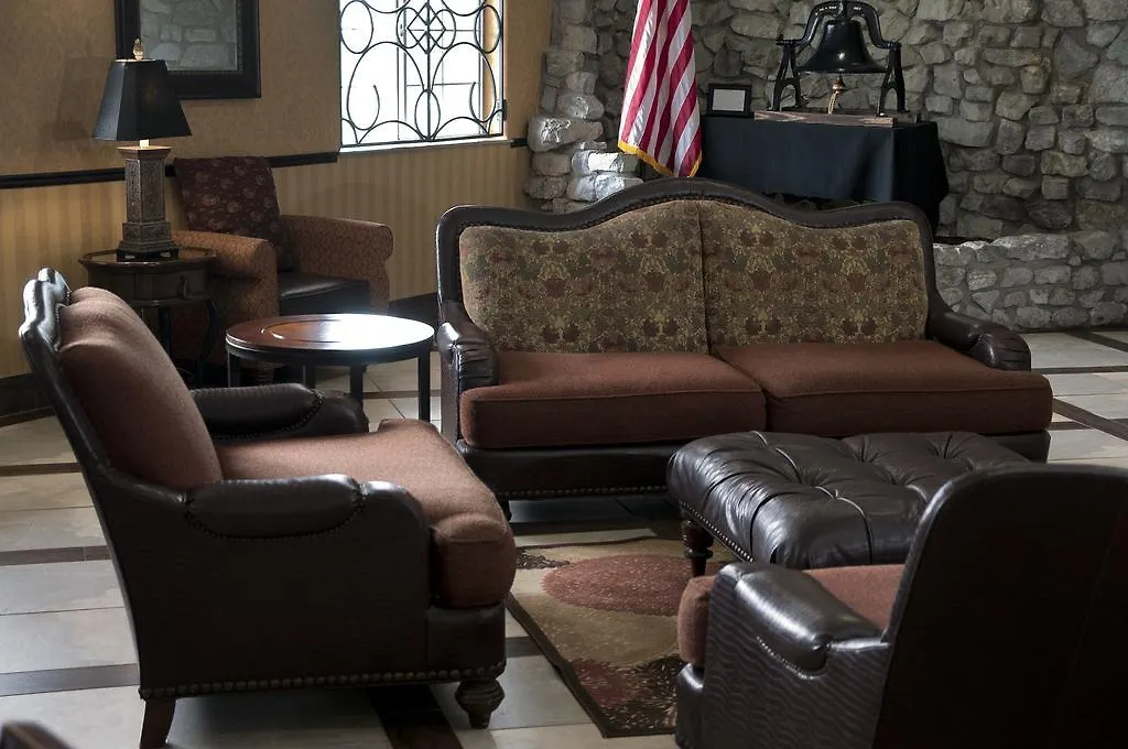 Hotel The Stone Castle & Conference Center 3*