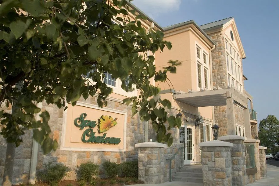 Resort Chateau On The Lake Spa And Convention Center